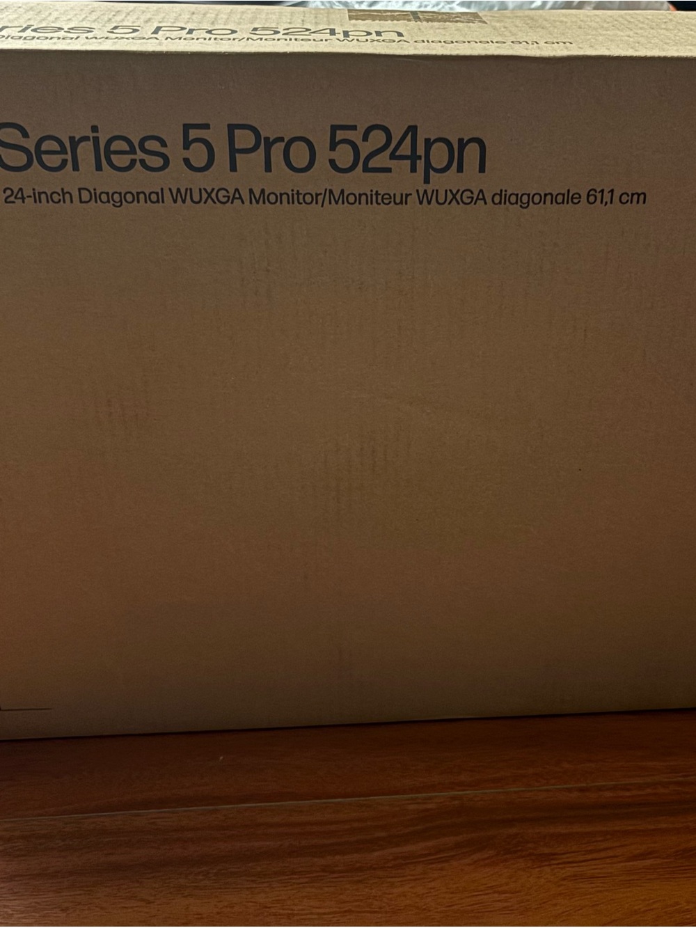 Set of 2 monitors - Series 5 Pro 524pn 24-inch. Brand new, in box.